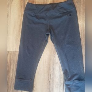 Women's sz Lg The North Face capris